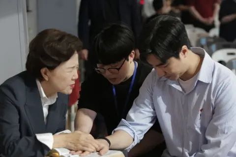 2026-05-31 휘문 청년국 예배스케치 이미지 24