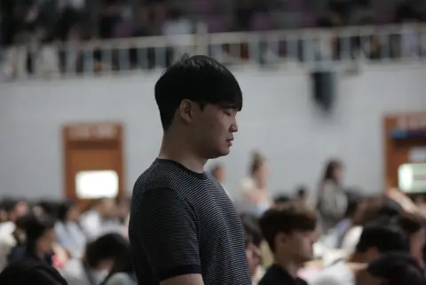 2026-06-07 휘문 청년국 예배스케치 이미지 24