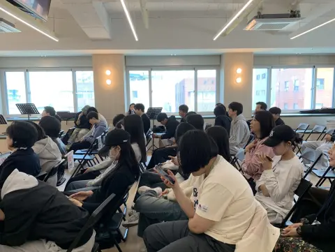 2026년 4월 5일(주일) 청소년부 예배 및 활동 사진 이미지 5