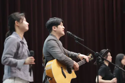 2026-06-21 휘문 청년국 예배스케치 이미지 12