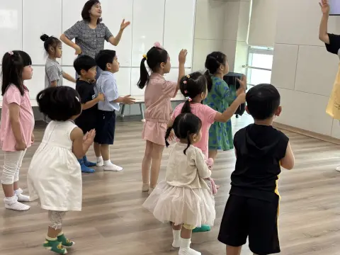 2026.06.28 주일예배 이미지 8