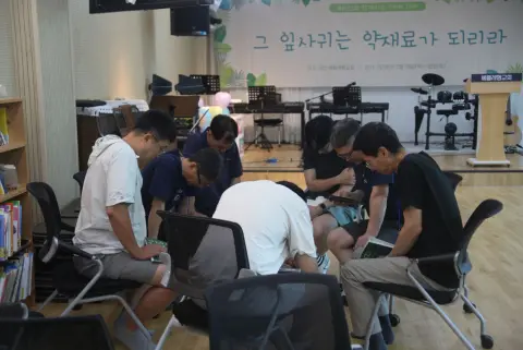 경상도 TT(양산베들레헴 교회) 2일차 사진 [노방전도, 점심식사,큐티모임] 이미지 22