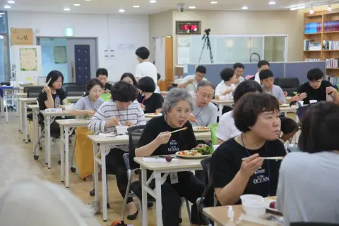 경상도 TT(양산베들레헴 교회) 1일차 사진[도착후 준비과정,집회준비,식사] 이미지 49