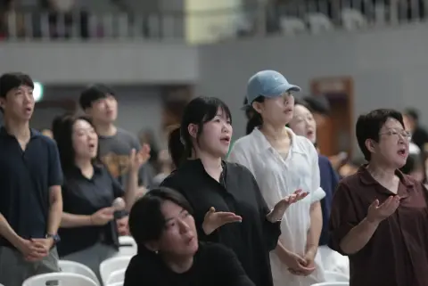 2026-08-23 휘문 청년국 예배스케치 이미지 26