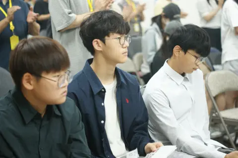 260830 중등1부 이미지 2