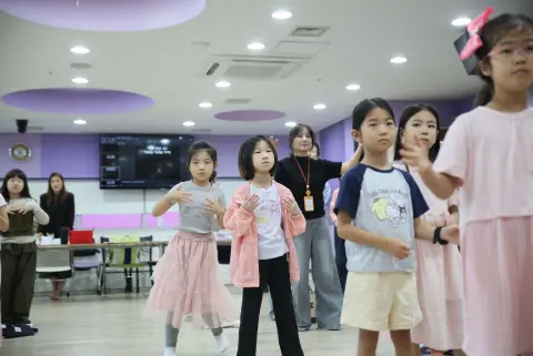 2026년 9월 13일 1부예배 이미지 19