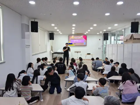 10월11일예배 이미지 3