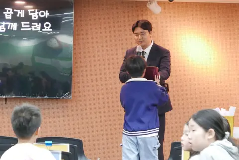 261018 1부 이미지 64
