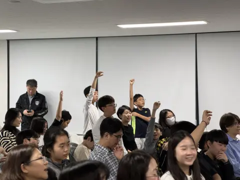 26.10.18 소년 2부 이미지 46