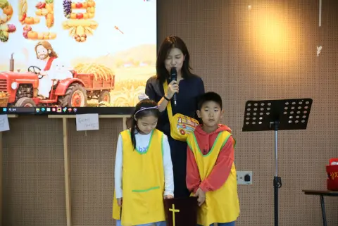 2026년 10월 18일 1부예배 이미지 44