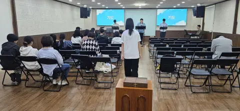 10월 18일 영화예배 이미지 7