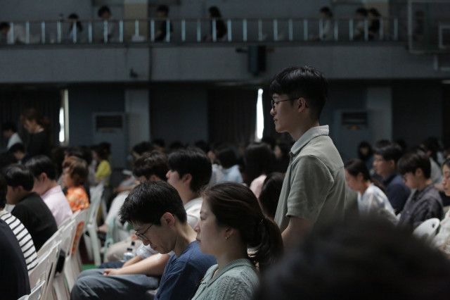 2026-06-28 휘문 청년국 예배스케치  원본 이미지 12