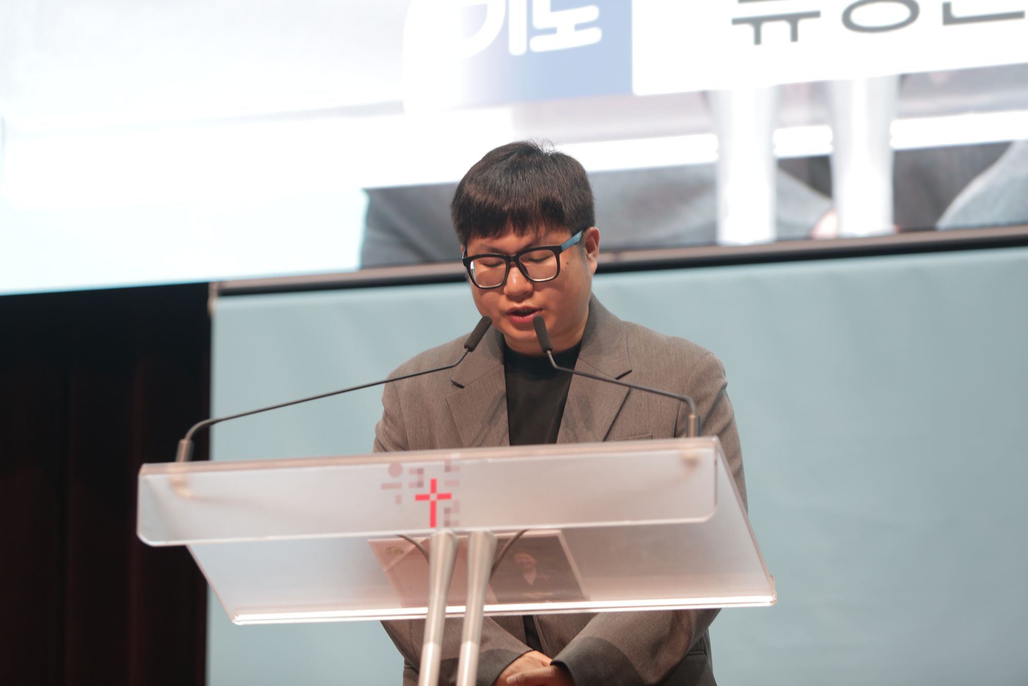 2026-06-07 휘문 청년국 예배스케치 원본 이미지 25