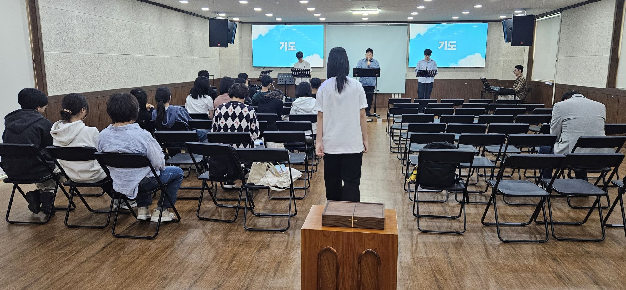 10월 18일 영화예배 원본 이미지 7