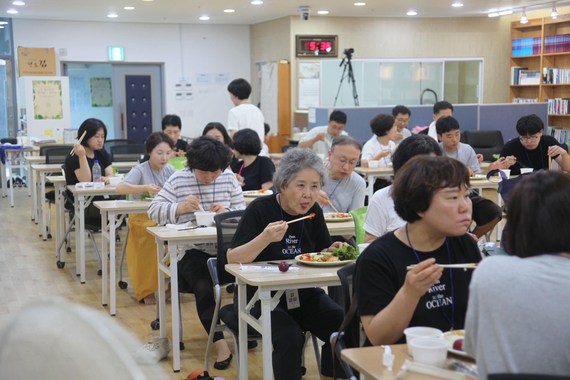 경상도 TT(양산베들레헴 교회) 1일차 사진[도착후 준비과정,집회준비,식사] 원본 이미지 49