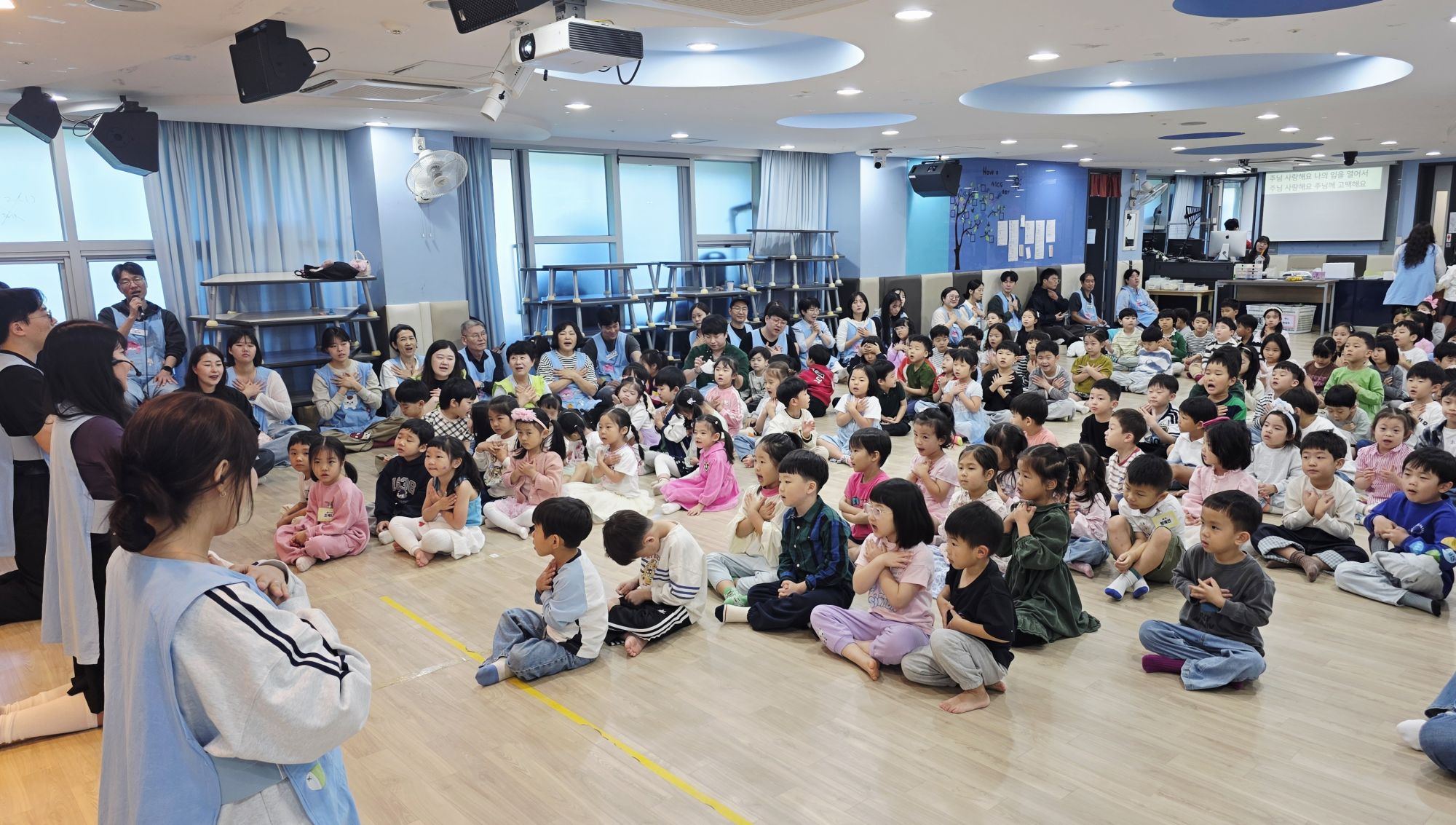 10월 11일 주일예배  원본 이미지 22