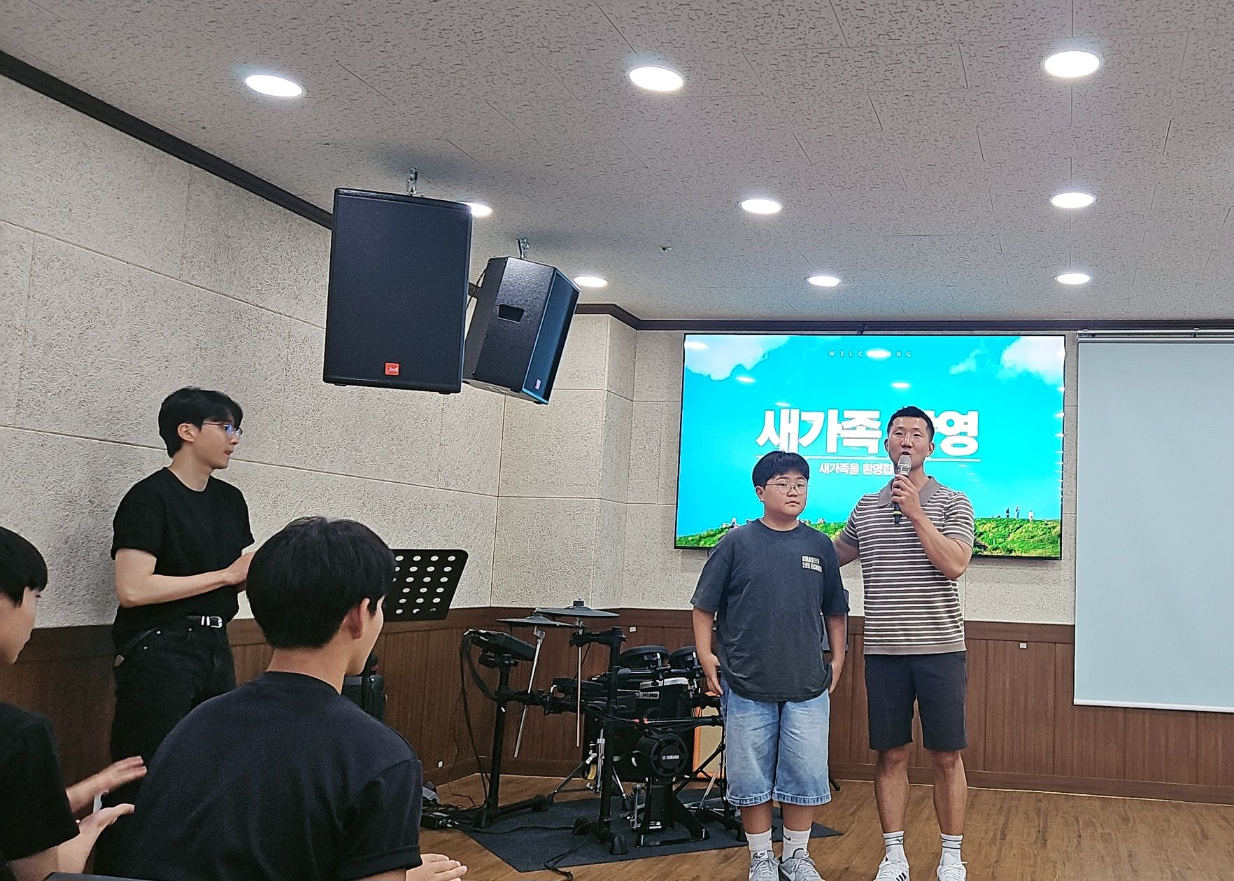 8월  2일 주일예배 원본 이미지 13