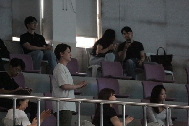 2026-06-28 휘문 청년국 예배스케치  원본 이미지 23