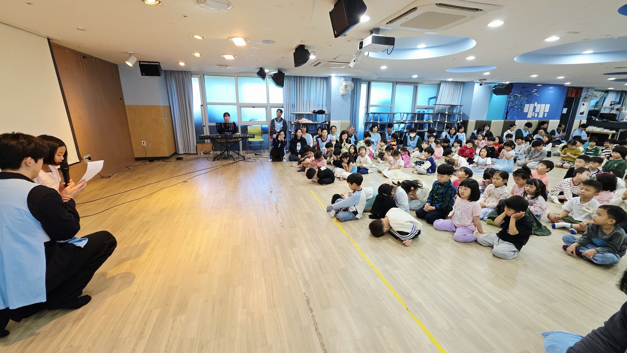 10월 11일 주일예배  원본 이미지 37